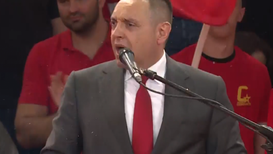 VULIN NEĆE VIŠE TO DA TRPI Smatraću da podržavate komadanje Srbije i hoćete da otcepite deo moje zemlje!