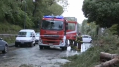 PALERMO PARALISAN ZBOG NEVREMENA Poplave i u Italiji, više od sto poziva za intervencije