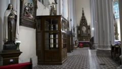 ĐAVO NE SPAVA Egzorcisti u Italiji devet sati isterivali demone iz devojke, policija nije smela da uđe u crkvu tokom obreda