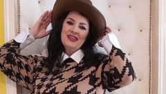 SAŠKA KARAN ŠOKIRALA SVE Pevačica objavila fotografiju na kojoj je potpuno gola (FOTO)