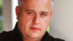 Sećate li se Nemanje Nikolića, sada je neprepoznatljiv, nabacio je kilograme i postao slikar