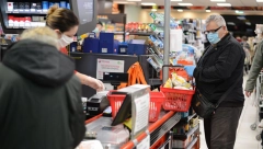 NA CRNOJ LISTI VIŠE OD 300 TRGOVACA Udruženja potrošača objavila spiskove nelegalnih prodavaca na internetu