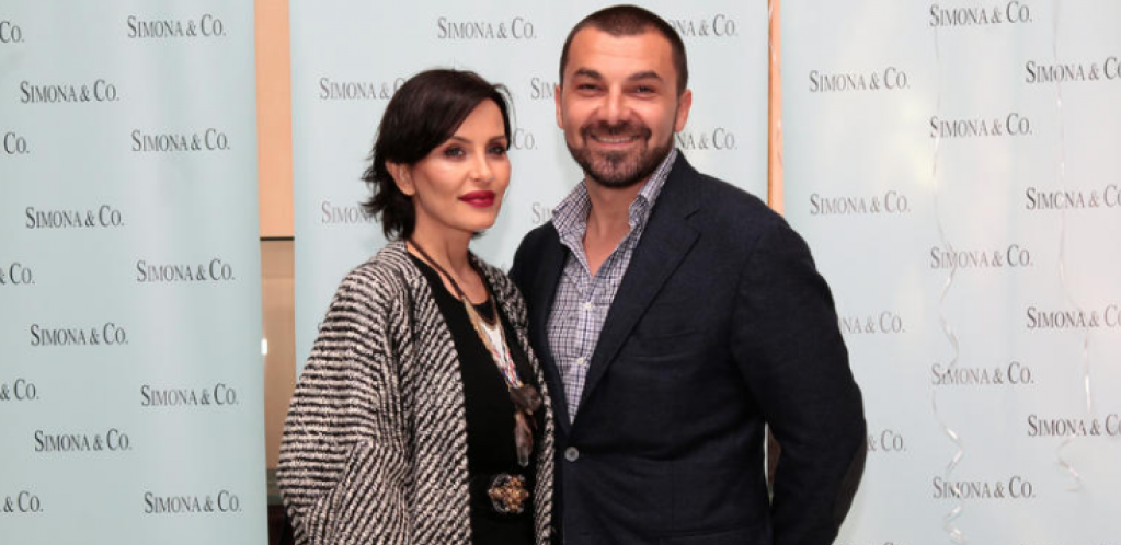 POMIRENJE NA POMOLU? Elena Karaman objavila fotografiju na kojoj se ljubi sa bivšim mužem, ŠTA ĆE NJEN DEČKO REĆI NA OVO?