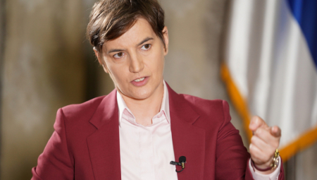 "OSTAVITE SRBIJU NA MIRU" Brnabić: Jasna poruka Vučića Đukanoviću i Kurtiju