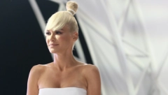 NATAŠA BEKVALAC PLAĆA MLADIĆA 600 EVRA? Preporuku dobila od ove poznate dame! (FOTO)