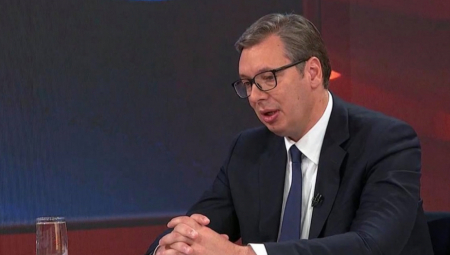 VUČIĆ NA EKONOMSKOM FORUMU Sutra i prekosutra u Skoplju sa Zaevom i Ramom