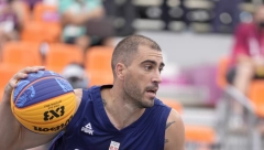 VEĆ JE POČEO DA ŽIVI I RADI "PREKO BARE" Domović Bulut posle medalje sa Srbijom ima velike ambicije u SAD
