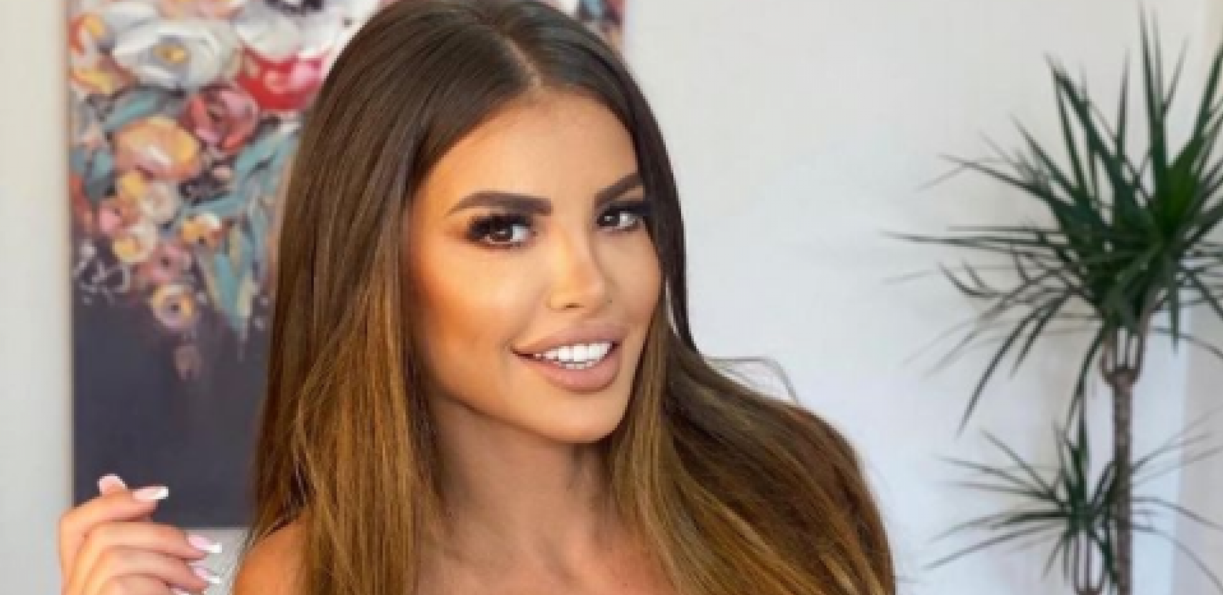 NE PRESTAJE SA KOREKCIJAMA! Bivša zadrugarka za dan žena dobila grudi na poklon, pet puta je operisala nos, a evo šta je sada uradila! (FOTO)