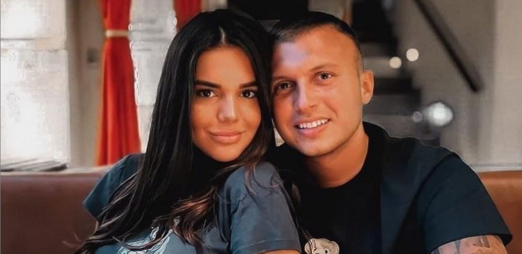 TO JE TO, STAJU NA LUDI KAMEN! Oglasila se Jovana nakon što joj je Stefan za rođendan poželeo brak, evo koji je njihov sledeći korak!