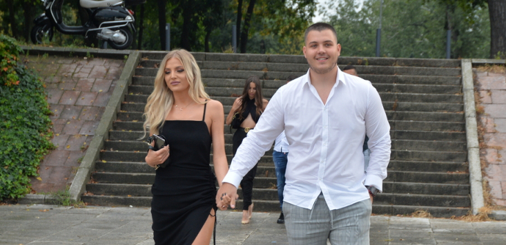 OD SELA DO LUKSUZNE VILE ŽIVOJINOVIĆ Sandra je nekada brala kupine za 20 evra, a sada vrtoglavo zarađuje i to zahvaljujući ovome