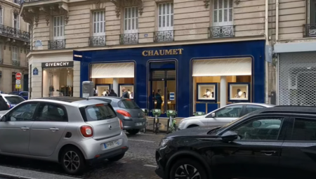 SKORO PA SAVRŠENA FILMSKA PLJAČKA Sa nakitom vrednim tri miliona evra uhapšeni u autobusu za Beograd