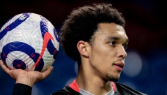 OZBILJNE KRITIKE NA RAČUN LIVERPULOVOG DEFANZIVCA "On je na nivou Čempionšipa"