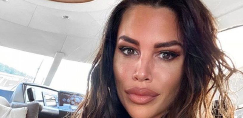 MINIJATURNI BIKINI, GRUDI U PRVOM PLANU Evo gde je i šta radi Kaja nakon što je povezivana sa elitnom prostitucijom (FOTO)