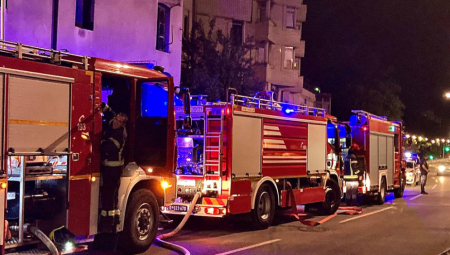 POŽAR U BEOGRADU KOD BOLNICE "RUDO" Veliki broj vatrogasaca i policajaca na terenu, pacijenti evakuisani