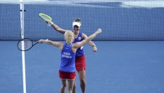 ČEHINJE NOSE KUĆI ZLATO! Krejičkova i Sinijakova ušle u istoriju, Belinda Benčić ostala bez zlata u dublu!