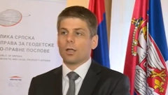 PRETI OPASNOST DA SRBI U BIH OSTANU BEZ IMOVINE  Arno Gujon najavio kampanju zaštite imovinskih prava Srba u FBiH