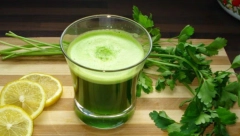 OVAJ NAPITAK SAVETUJU ČUVENI KARDIOLOZI: Lek od 4 sastojka, star 8 vekova, eliminiše srčane tegobe i anginu pektoris