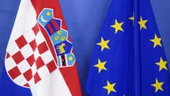 HRVATI OČAJNI Kupite zamrzivač sandučar i prisetite se babinih recepata, biće gladi!