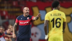 CRVENA ZVEZDA SE NE PREDAJE: Stanković: Borićemo se kao lavovi, nema nam druge!