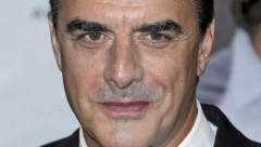 ZVERKINA ŽENA POTPUNO SLOMLJENA Tara Vilson nakon novih optužbi za silovanje snimljena uplakana i bez burme