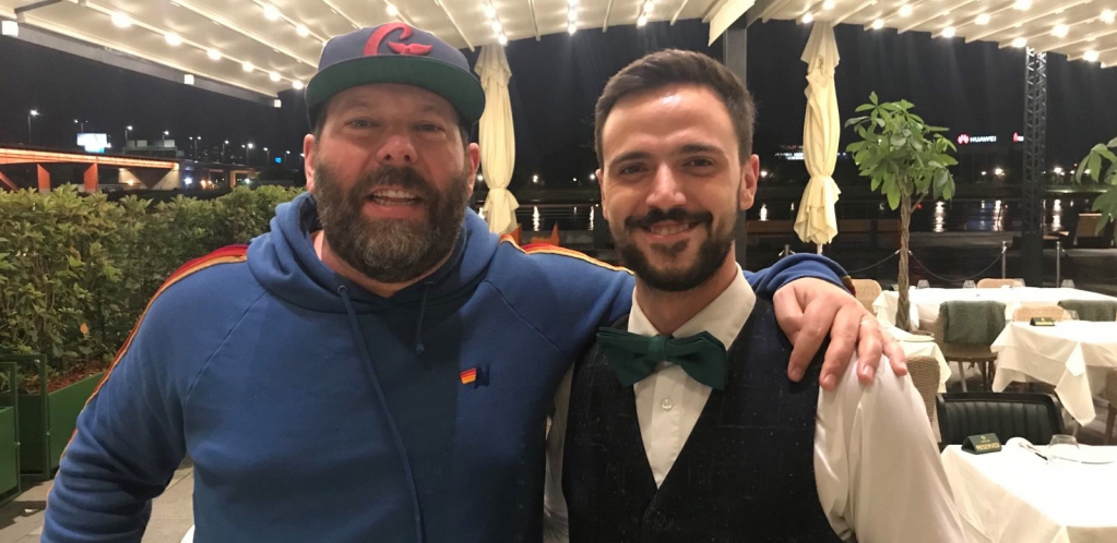 OSMEH SE VRATIO U GRAD! Čuveni komičar u poseti Beogradu i restoranu Supreme Steak