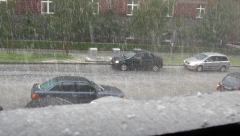 NEVREME TUTNJI REGIONOM Oluja  u Slavoniji rušila stabla