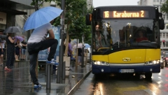 VREME DANAS PREMENLJIVO SA PLJUSKOVIMA I GRMLJAVINOM Evo kada  kreće pravo leto i paklene vrućine