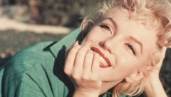 NJENA SMRT JE I POSLE 62 GODINE MISTERIJA! Telo čuvene Merlin Monro bilo neprepoznatljivo, a ono što je pogrebnik rekao ledi krv u žilama!