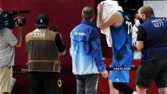 DONČIĆ UDARIO NA NAJVIŠU INSTANCU! Slovenac pobesneo nakon poraza u polufinalu!