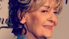 GOLO*UZU SAM JE IZBACILA NAPOLJE! Lepa Lukić zatekla muža s ljubavnicom pa je urnisala!
