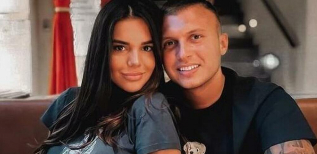 JOVANA JE PRONAŠLA PORUKE SA DRUGOM DEVOJKOM Stefan Karić progovorio o prevari: Od toga je krenuo problem