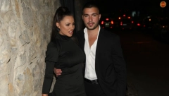 SKANDAL! Bojana Rodić se pući i pozira dok divlja u skupocenom automobilu i to bez pojasa, javnost ogorčena na Šijanovu verenicu! (VIDEO)