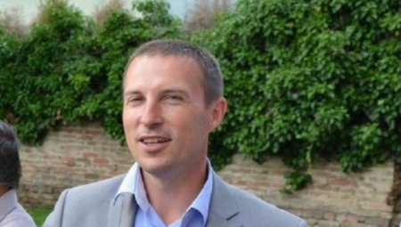 ZORAN POD KRIMINALNOM ISTRAGOM! Načelnik Borova na meti hrvatske policije zbog slike o "Oluji"!