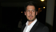 NIKOLA ROVIĆ OBILAZI MANASTIRE U JERUSALIMU Pevač nakon smrti oca mir pronašao u Izraelu (FOTO)