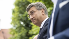 PLENKOVIĆ VAN SEBE ZBOG OBJAVE NAČELNIKA BOROVA O "OLUJI": Ne mogu uopšte da shvatim kako je tako nešto moguće staviti na Fejsbuk! (FOTO)