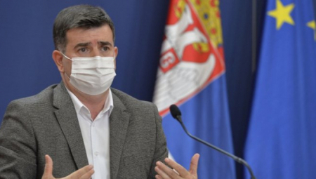 BORBA ĆE TRAJATI JOŠ GODINU, DVE: Dr Đerlek iznosi nove korona prognoze