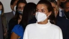 NAJSTILIZOVANIJA ŽENA NA SVET: Kraljica Leticija zasenila u nonšalantnoj, jednostavnoj i udobnoj haljini, u kojoj svaka žena izgleda kao princeza