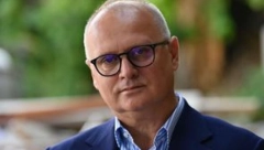 VESIĆ URUČIO KLJUČEVE Pojačanje u vidu osam novih vozila za Centar za socijalni rad i prihvatilišta