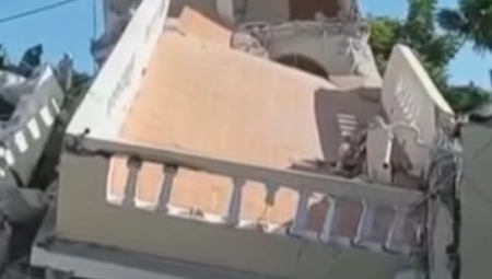 APOKALIPSA NA HAITIJU Ljudi u očaju na ulicama, od njihovih domova nije ništa ostalo! (FOTO/VIDEO)