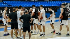 IMA VELIKE PROBLEME Amerikanac samo što je stigao u Beograd, a već napušta Partizan? (FOTO)