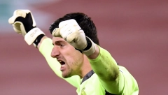 DRAMA U REALU Povredio se Kurtoa, ko će na gol?