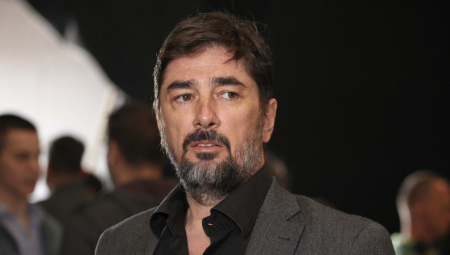 "AJDE ŠTO ME JE NAHRANILA, NEGO MI JE DALA I NOVAC" Ova legendarna glumica je Vojinu Ćetkoviću pomogla kada mu je bilo najteže