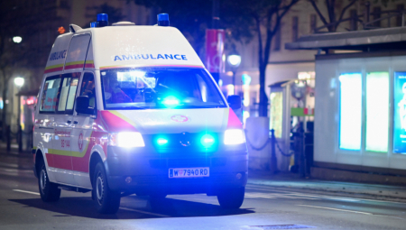 TEŠKA NESREĆA U AUSTRIJI Teretni voz udario u školski autobus, ima povređenih