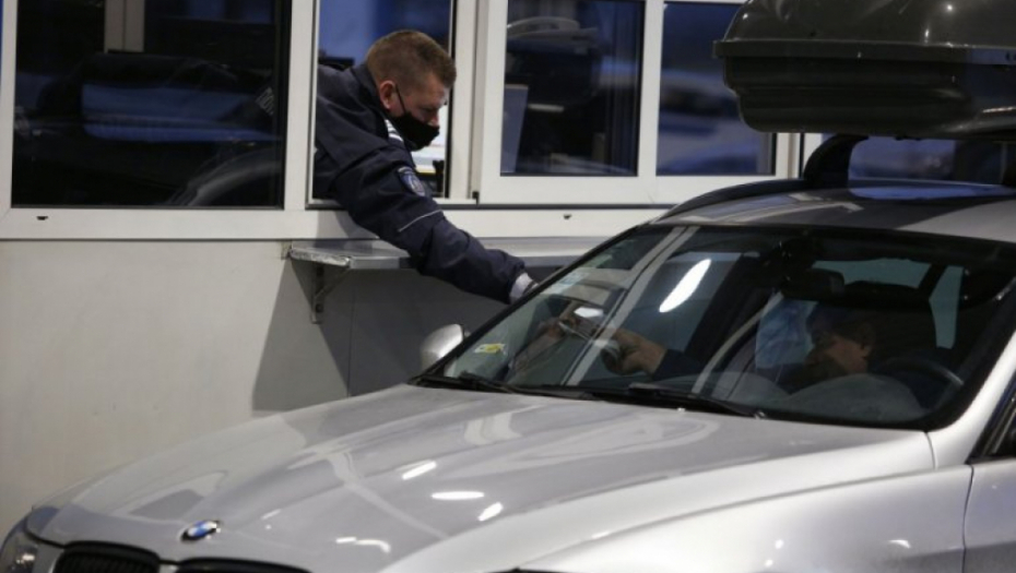 VAŽNA INFORMACIJA ZA PUTNIKE Granični prelaz „Horgoš 2“ sutra radi samo iz pravca Mađarske ka Srbiji