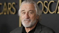 DOBIO DETE U 79. GODINI, A SADA JE OTKRIO POL Robert De Niro objavio fotografiju bebe i otkrio: Planirali smo trudnoću