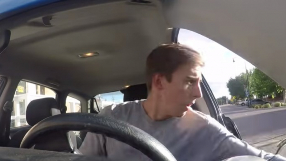 PRAVILO DESNE RUKE Možete spasiti život ako ovako otvarate vrata automobila