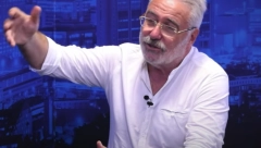 BRANIMIR NESTOROVIĆ PONOVO ZGRANUO SRBIJU Vitezovi, zmajevi, trbušne plesačice, doktor pravi pokret, evo čime će da se bavi