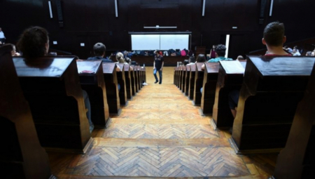 DEBLJI NOVČANICI ZA STUDENTE I ĐAKE Povećane stipendije i krediti!