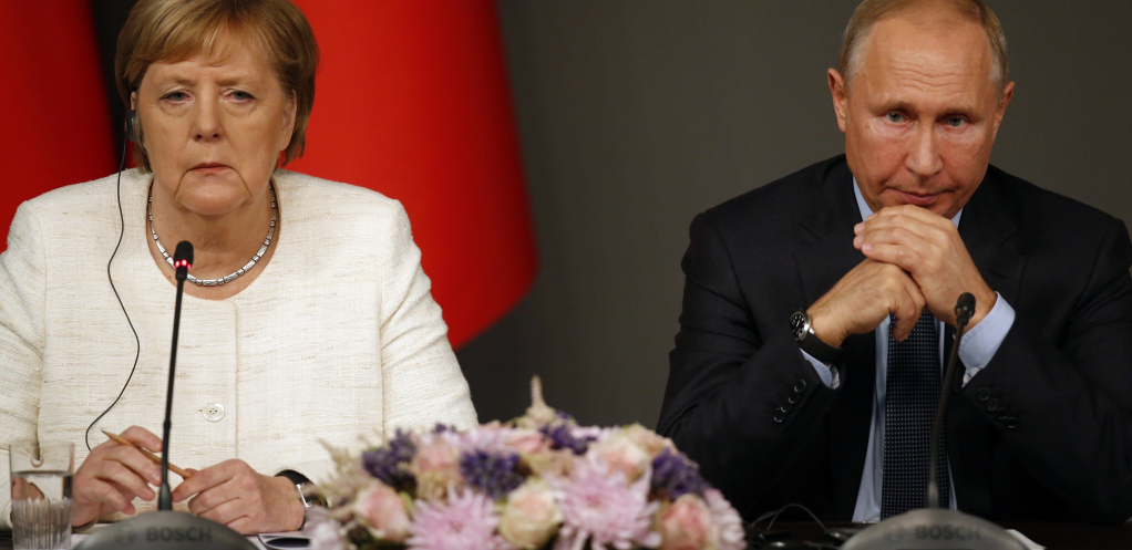 ANGELA MERKEL TRN U OKU UKRAJINE "Jeftin gas iz Rusije po cenu stotine hiljada života"