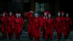 SPOT IZGLEDA SVETSKI! Neposredno pre petog serijala “La Casa de Papel“ atraktivne Crnogorke su objavile plesnu verziju popularne serije! (VIDEO)